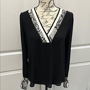 Express Black and White Long Sleeve Blouse with V-Neck